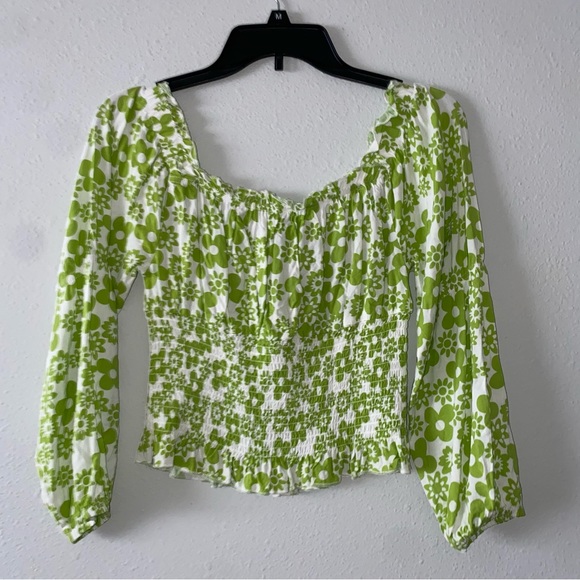 Almost Famous Green and white Floral boho crop top retro blouse- small - Picture 5 of 5